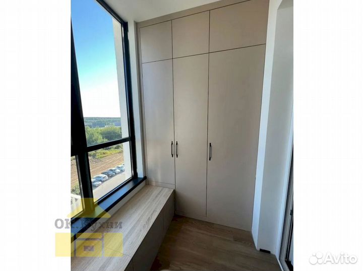 Распашной шкаф