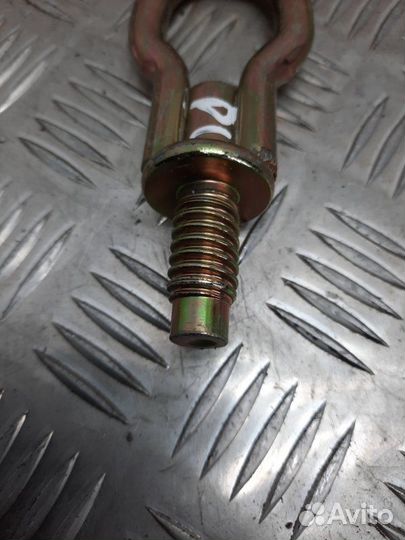 Крюк буксировочный Ford Mondeo хэтчбэк 5 дв. 2.0