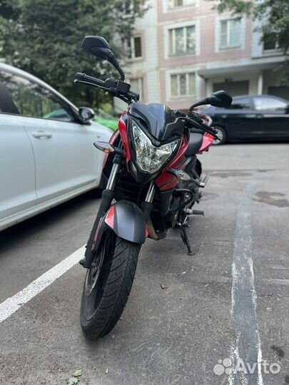 Bajaj pulsar 200 ns