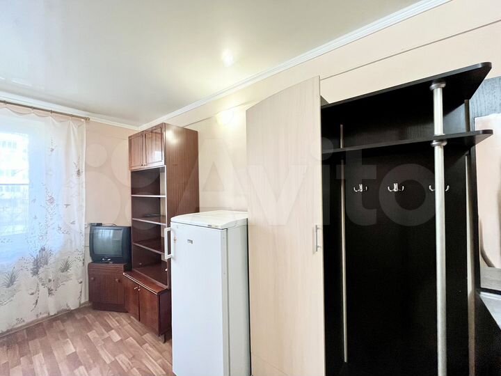 Комната 12,2 м² в 4-к., 2/3 эт.