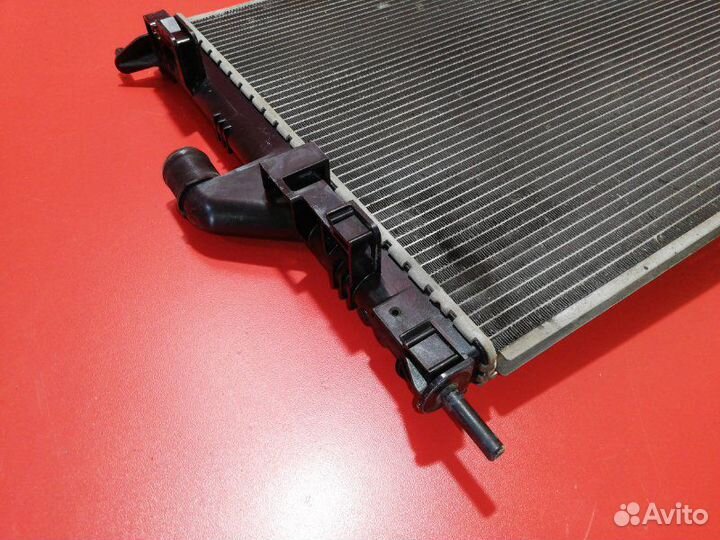 Радиатор двс Renault Logan LS1Y K4M 2010