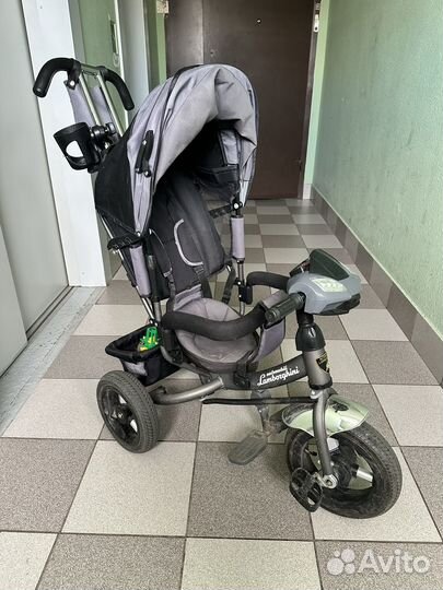 Трехколесный велосипед-коляска lamborghini