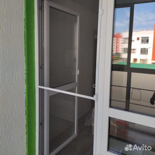 Прочные москитные сетки на окно и двери