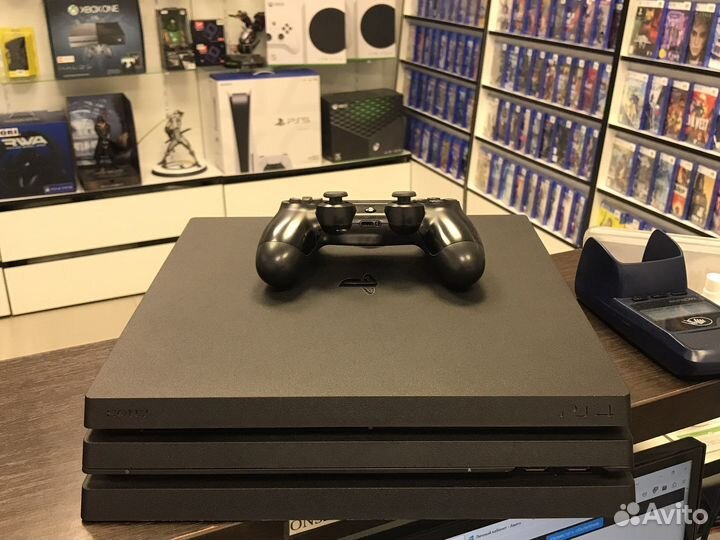 PS4 Pro 1TB 7108B+ игра