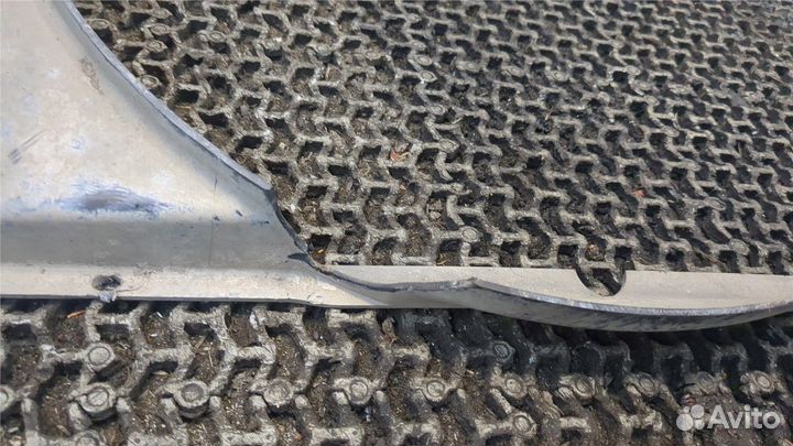 Кожух вентилятора радиатора Land Rover Discovery 2