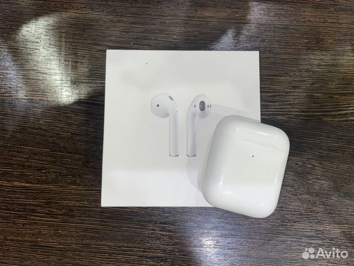 Наушники Apple Airpods 2