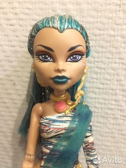 Кукла Монстер Хай базовые spectra нефера