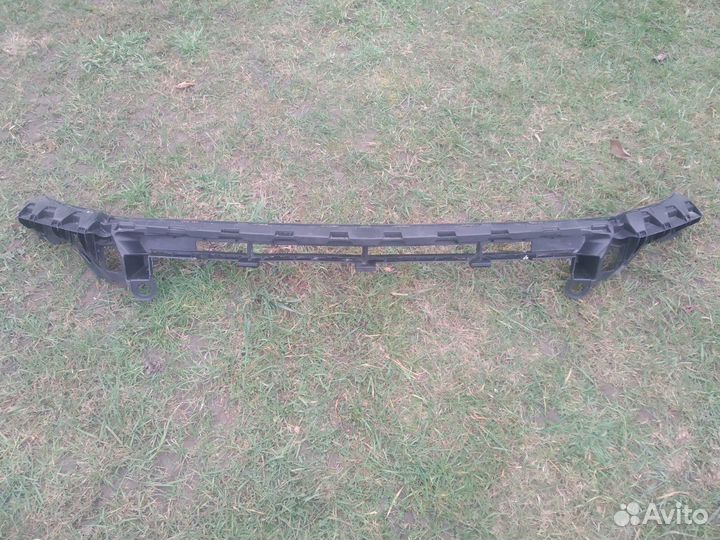 Мерседес Е W213 AMG Уселитель бампера переднего