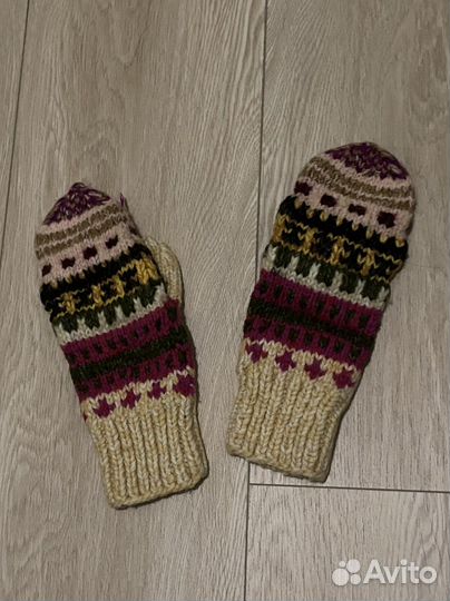 Варежки ручной работы