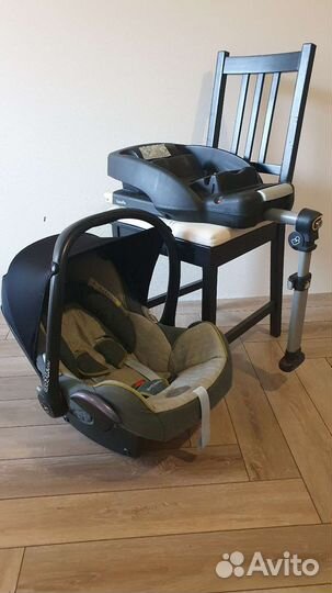 Автолюлька maxi cosi + база Easy Fix