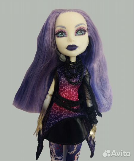 Кукла Monster High Спектра Вондергейст