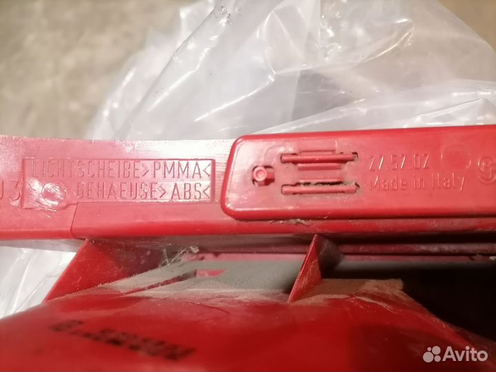 Volkswagen Passat B6 задний фонарь правый