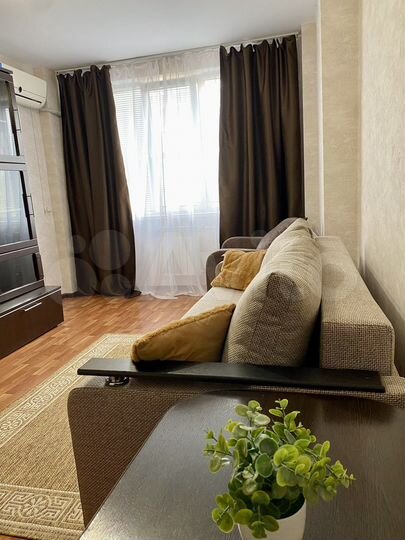 1-к. квартира, 40 м², 2/5 эт.