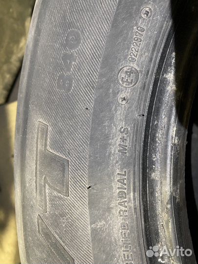 Bridgestone Dueler H/T D840 245/65 R17