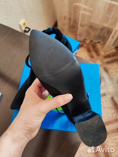 Туфли женские