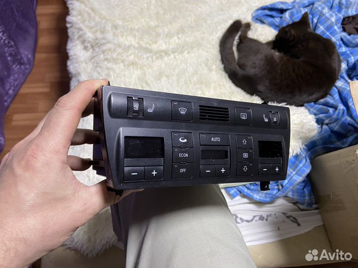 Блок управления климатом audi a6 с5 4b0820043G