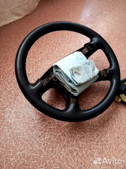 Руль pajero 3