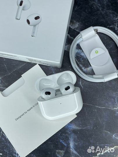 Беспроводные наушники AirPods 3 новые 2024