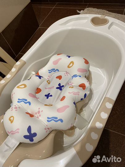 Ванночка happy baby с гамаком и подставками