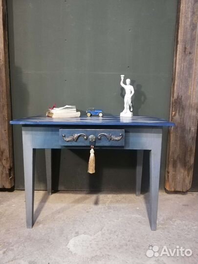 Детский столик