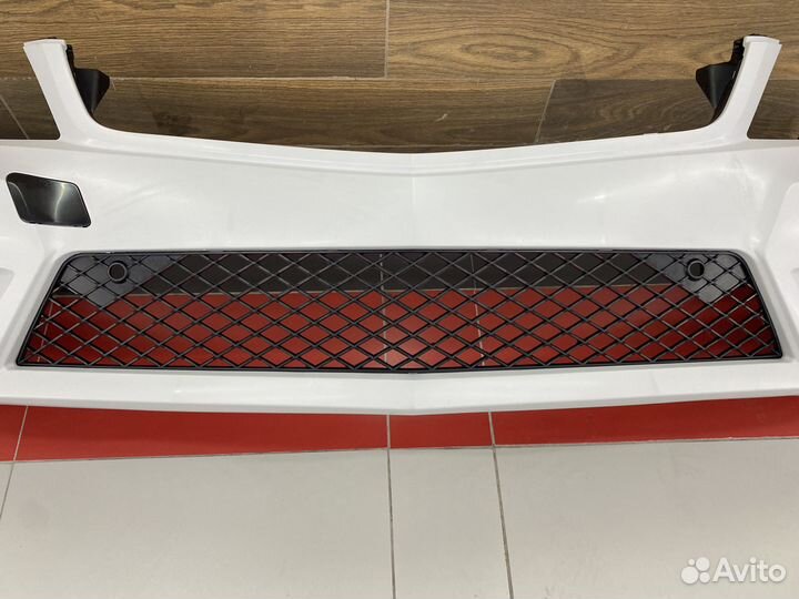 Передний бампер Mercedes 204 AMG рестайлинг