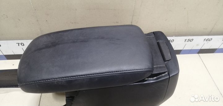 Консоль RAV 4 2013