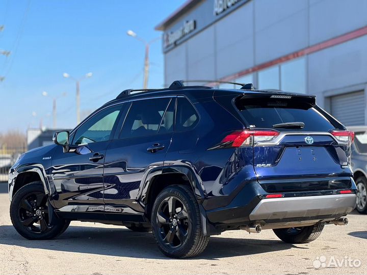 Toyota RAV4 2.5 AT, 2019, 65 000 км