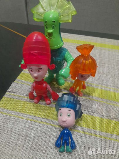 Детские игрушки из мультфильма Фиксики