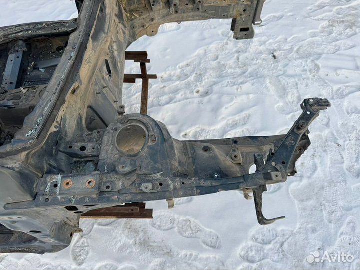 Лонжерон передний правый Toyota Corolla ZRE151L