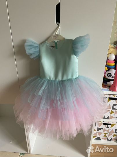 Платье для девочки на утренник пышное 92
