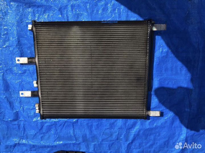 Радиатор кондиционера Dodge Ram