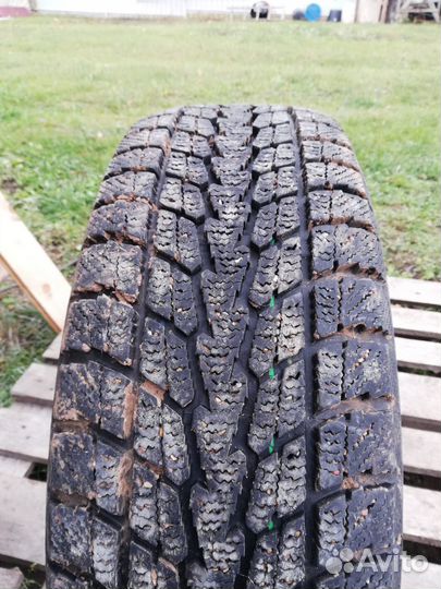 Toyo Tranpath S/U 225/60 R18