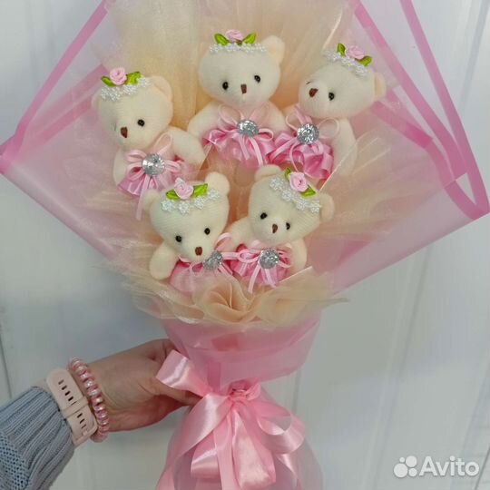 Букет из игрушек