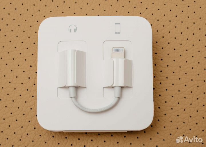 Переходник Lightning to 3.5mm