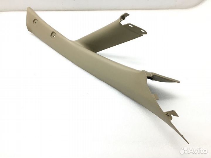 Обшивка стойки передняя правая Toyota Alphard H10