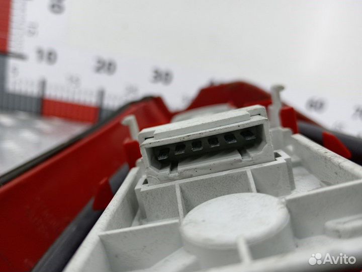 Фонарь задний для Audi A4 B5 8D9945112