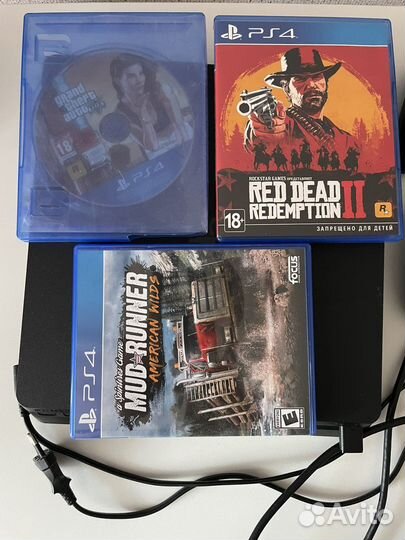 Игровая приставка ps4 slim 500