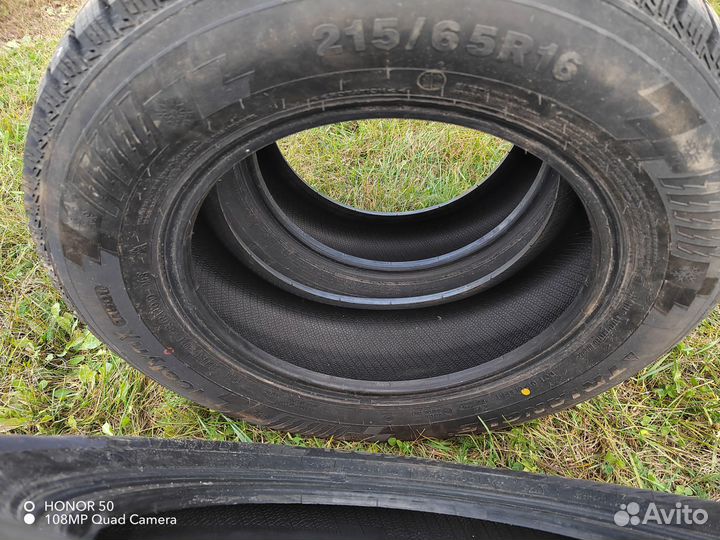 Triangle IcelynX TI501 215/65 R16