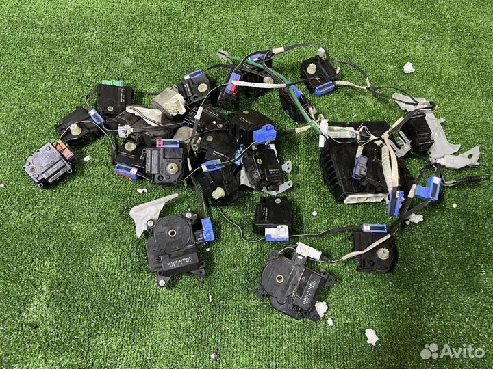 Сервопривод печки Lexus LS600 Lexus