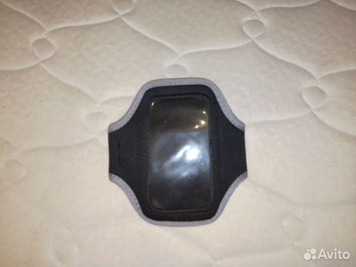 Чехол на телефон на руку