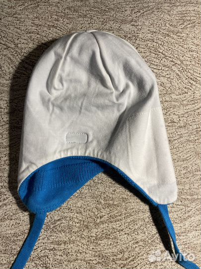 Шапка lassie 44-46 новая