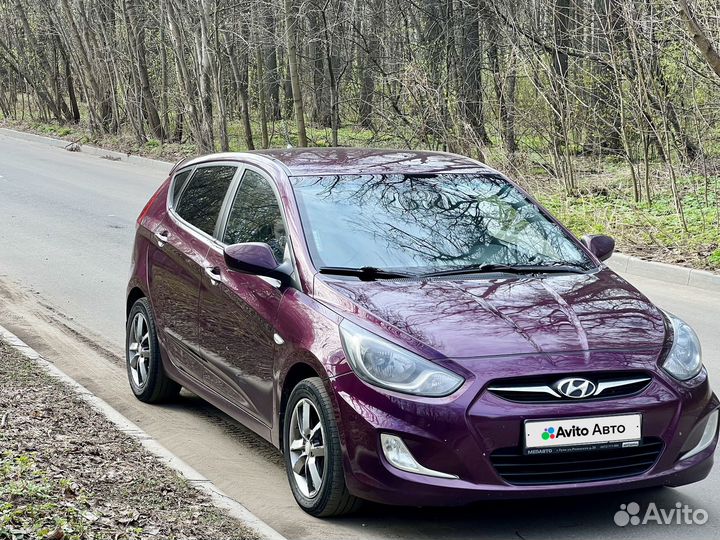 Hyundai Solaris 1.4 AT, 2011, 194 581 км