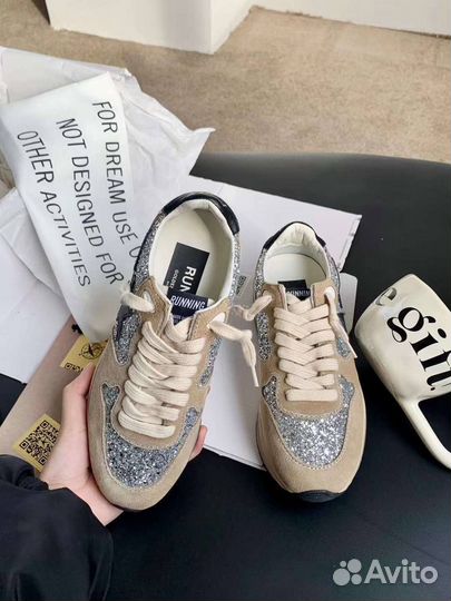 Кроссовки golden goose женские