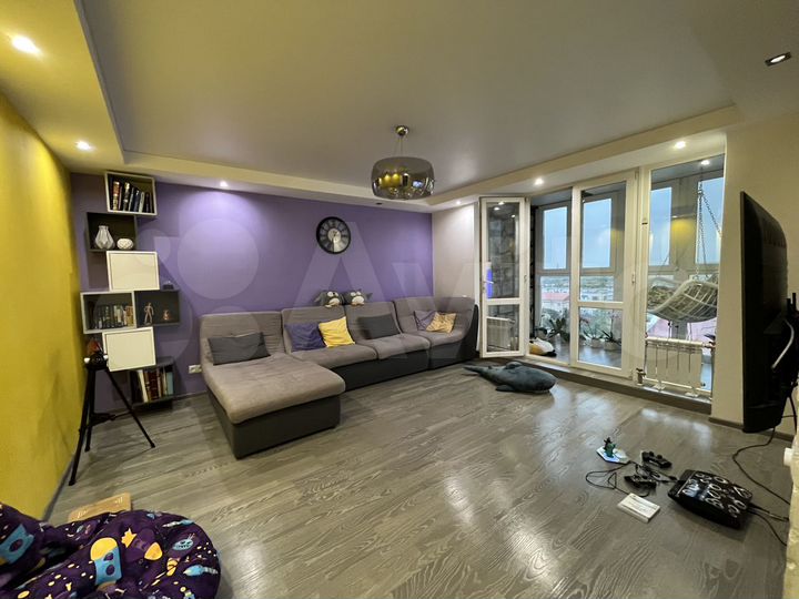 3-к. квартира, 70 м², 9/9 эт.