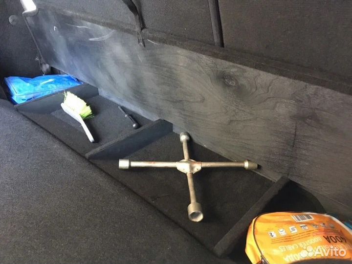 Бокс органайзер LADA largus 2012- (ровный пол)