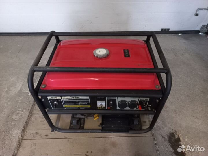 Бензиновый генератор