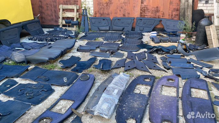 Салон на Mercedes w 123