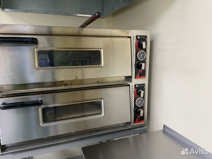 Кафе пиццерия и японская кухня