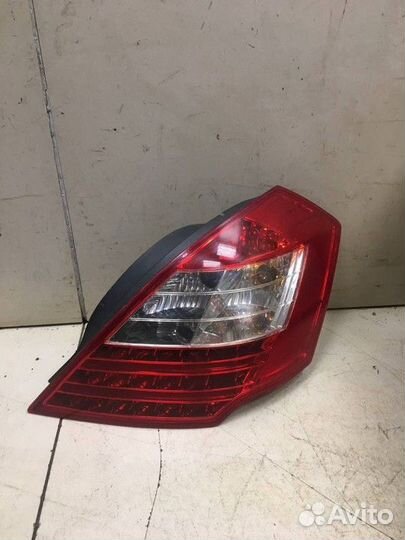 Фонарь правый Geely Emgrand EC7