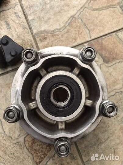 Ступица задняя для Honda Cbr600f4i